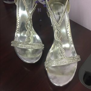 Silver Metallic High Heels 👡 Sandals